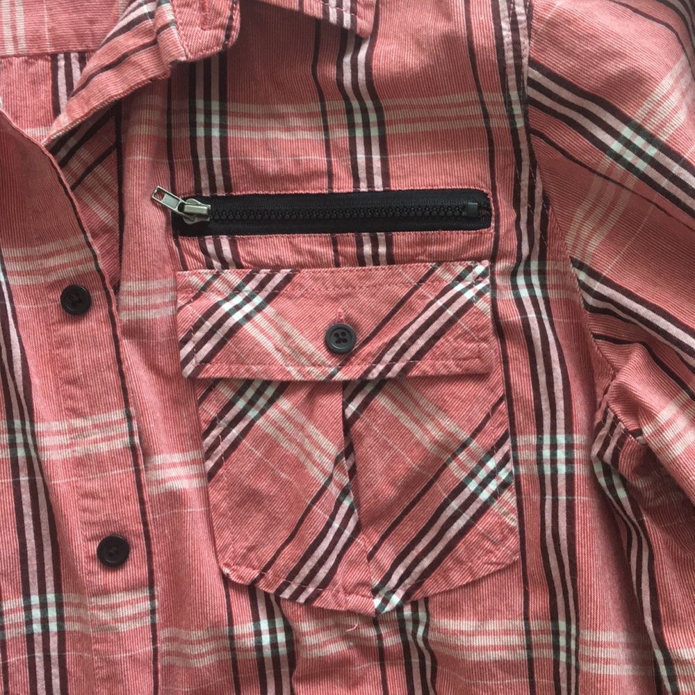 Men’s red button up - Picture 3 of 5